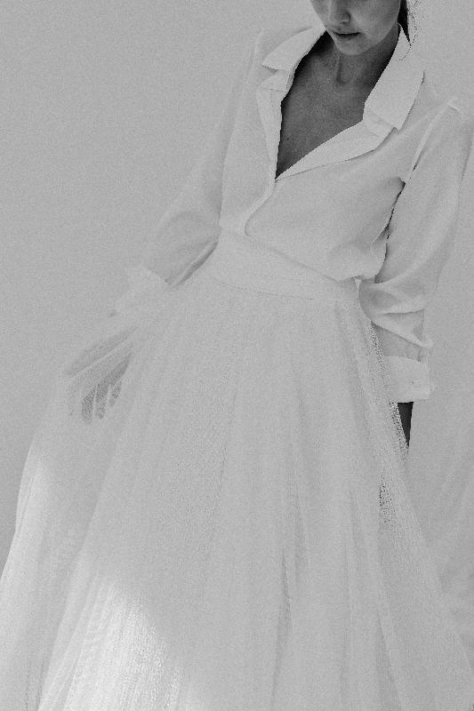 Robes de marie Victoire Vermeulen : Modele Chemise Black Swan (Lyon, Bordeaux)