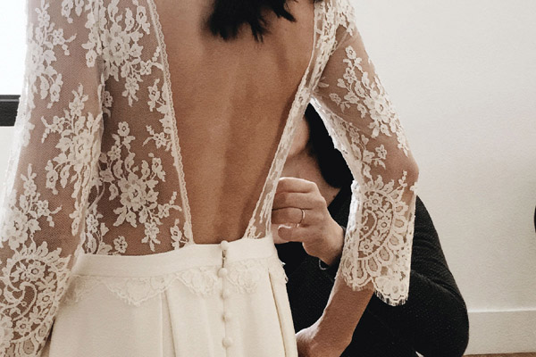 Retouches robe de mariée Marseille