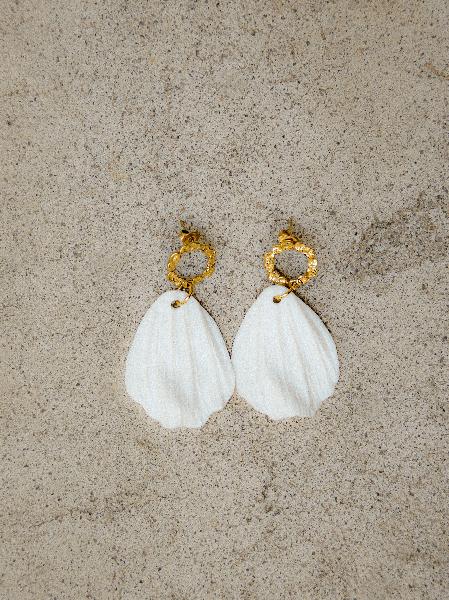 Bridal jewelry at Olympe showrooms