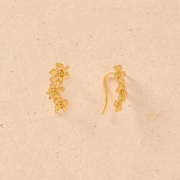 Bridal jewelry at Olympe showrooms