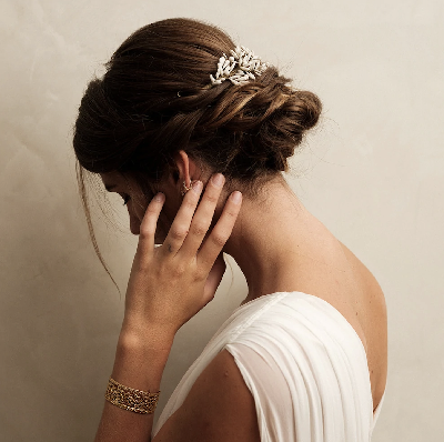 Bridal accessories 