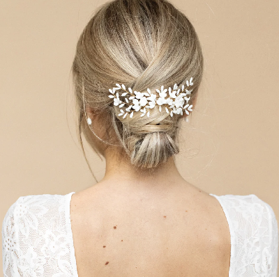 Bridal accessories 