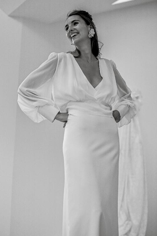 Robes de mariée Victoire Vermeulen : Modele Blouse Jacob (Bordeaux)