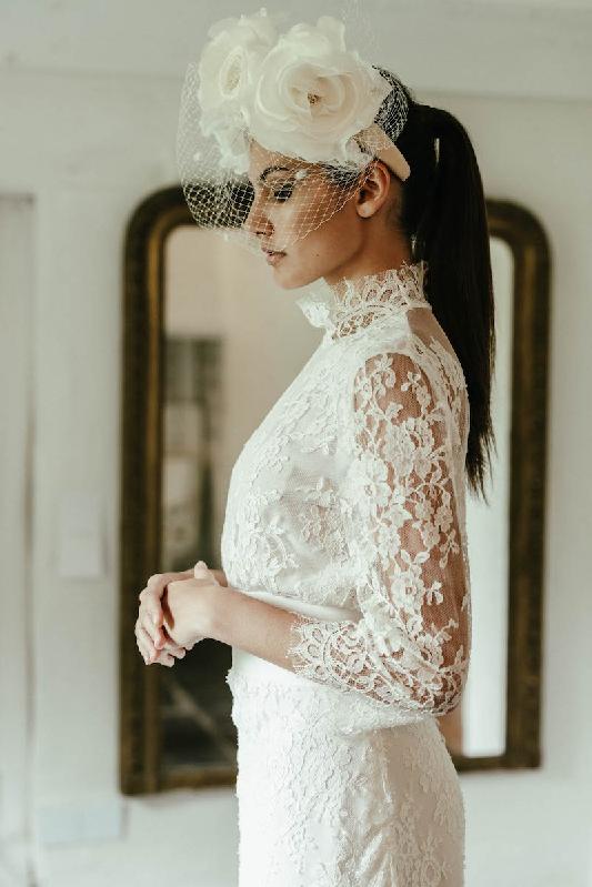 Robes de mariée Victoire Vermeulen : Modele Coiffe Black Swan