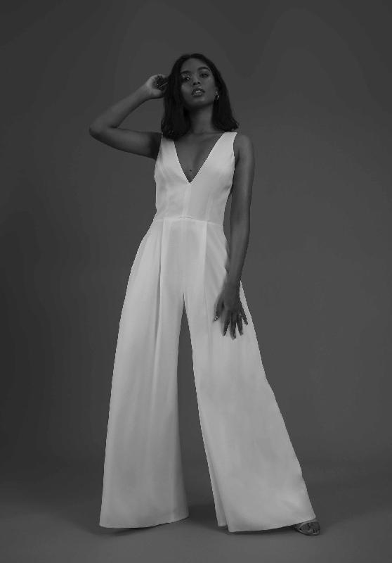 Robes de mariée Nos Archives : Modele Combinaison Carson (BORDEAUX)