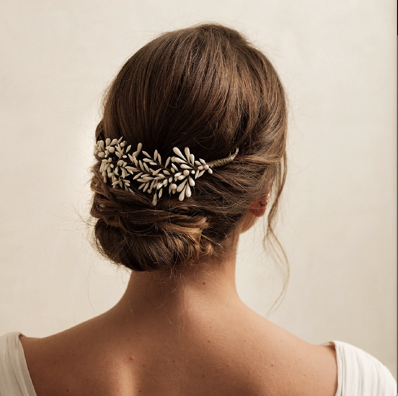 Bridal accessories 