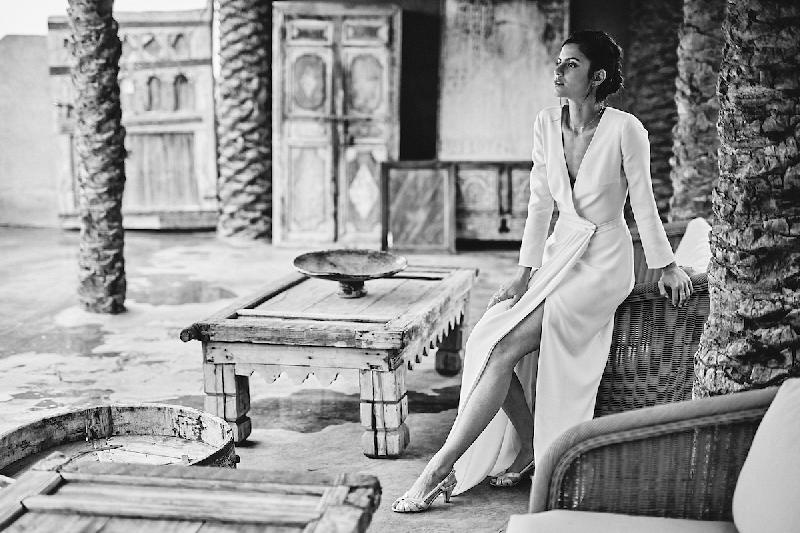 Robes de mariée Laure de Sagazan  : Modele Robe Auteuil (Lyon)