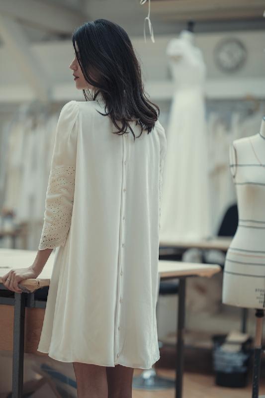 Robes de mariée Laure de Sagazan - Collection civile : Modele Robe Béjo (lyon uniquement)