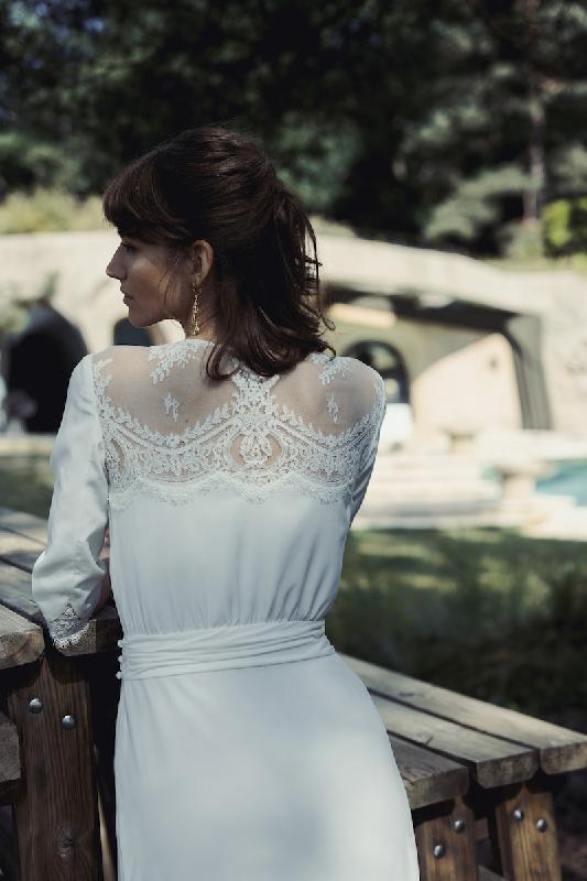Robes de mariée Laure de Sagazan  : Modele Robe Chambon (Bordeaux)