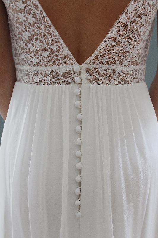 Robes de mariée Olympe : Modele Robe Coline (Nice)