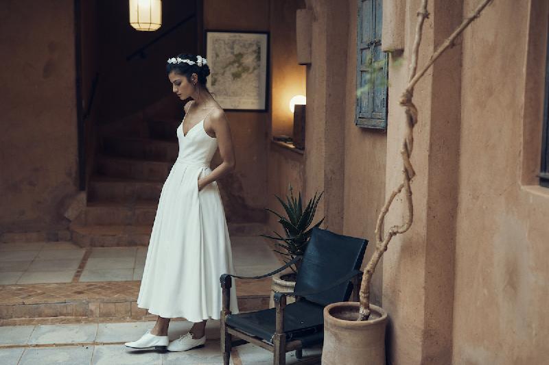 Robes de mariée Laure de Sagazan  : Modele Robe Dickinson (Bordeaux uniquement)