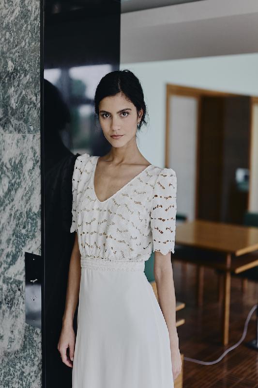 Robes de mariée Laure de Sagazan  : Modele Robe Farrow (Lyon uniquement)