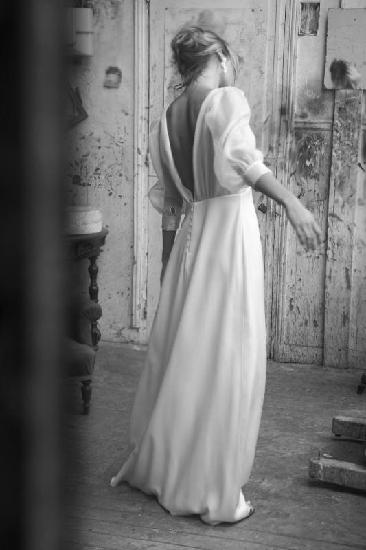 Robes de mariée Laure de Sagazan  : Modele ROBE MONGE (Lyon,Nice, Montpellier)