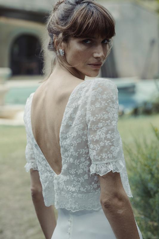 Robes de mariée Laure de Sagazan  : Modele Robe Rosa (Bordeaux)