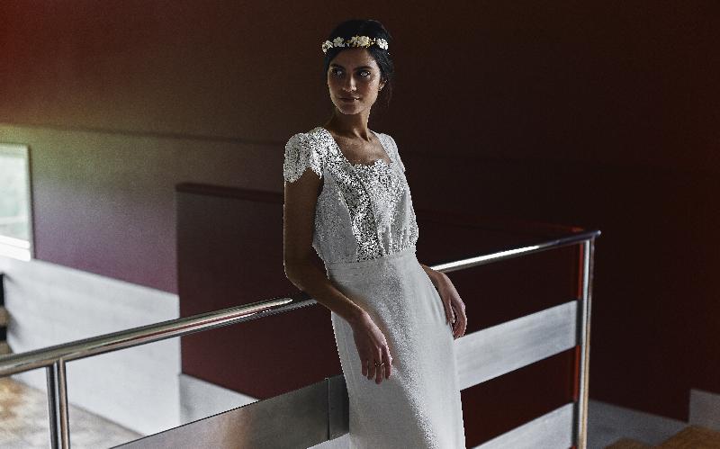 Robes de mariée Laure de Sagazan  : Modele Robe Welles (Bordeaux)