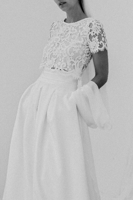 Robes de mariée Victoire Vermeulen : Modele Top Arabesque (Montpellier, Bordeaux)